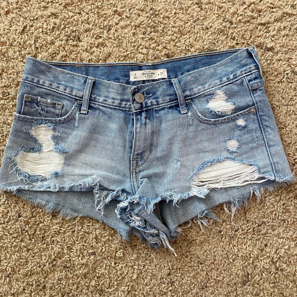 Abercrombie & Fitch jean shorts size 4